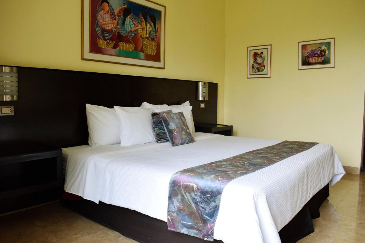 Park Hotel Santa Cruz Verapaz Kültér fotó