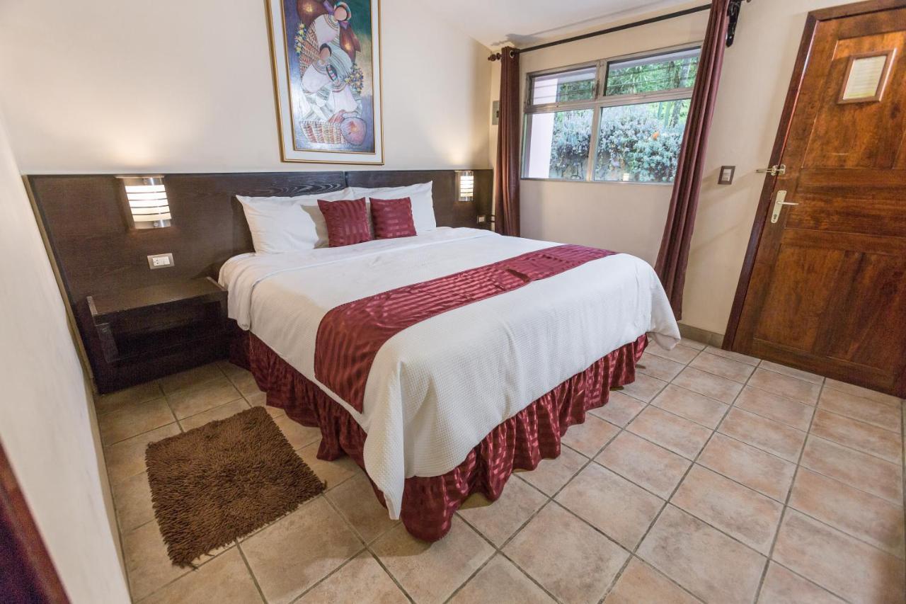 Park Hotel Santa Cruz Verapaz Kültér fotó
