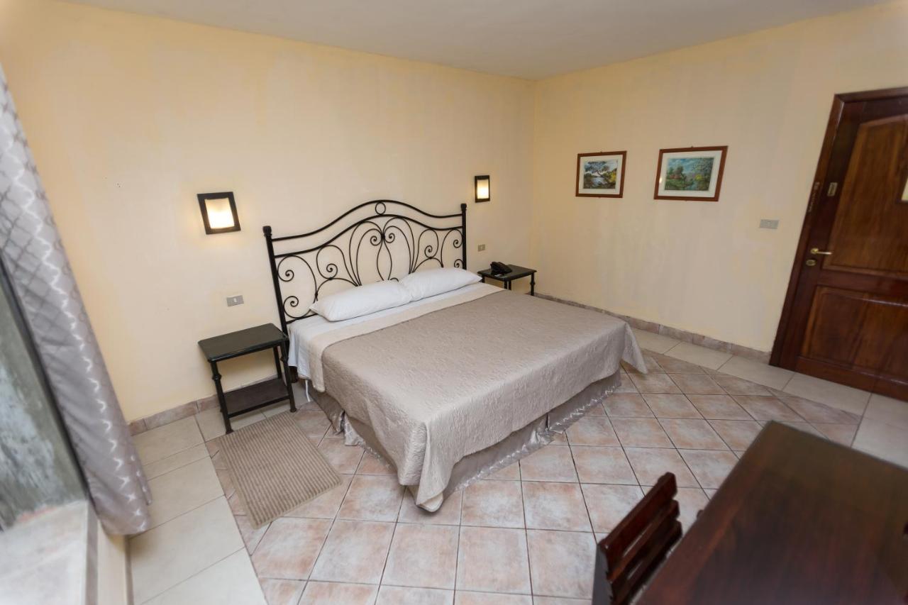 Park Hotel Santa Cruz Verapaz Kültér fotó