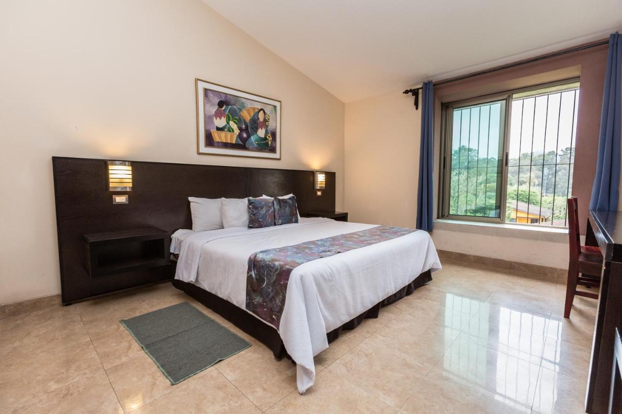 Park Hotel Santa Cruz Verapaz Kültér fotó