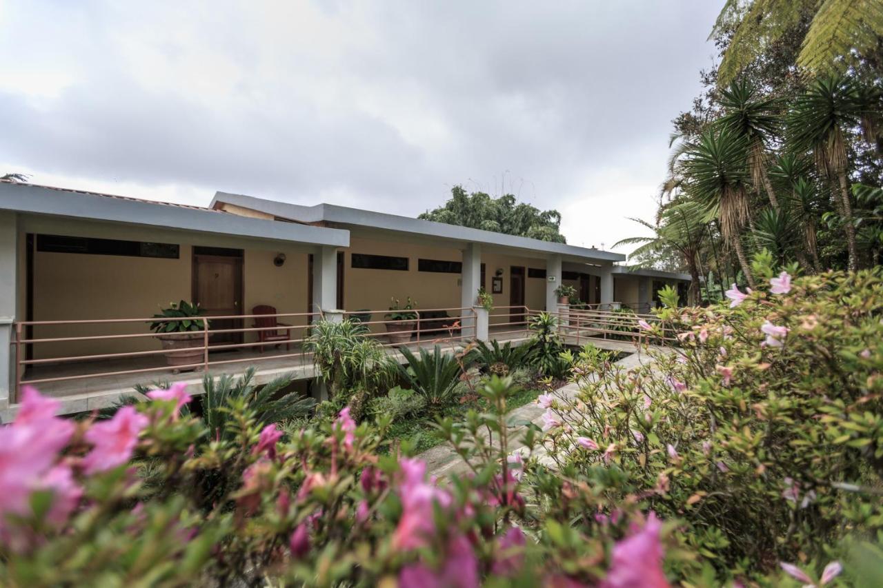 Park Hotel Santa Cruz Verapaz Kültér fotó