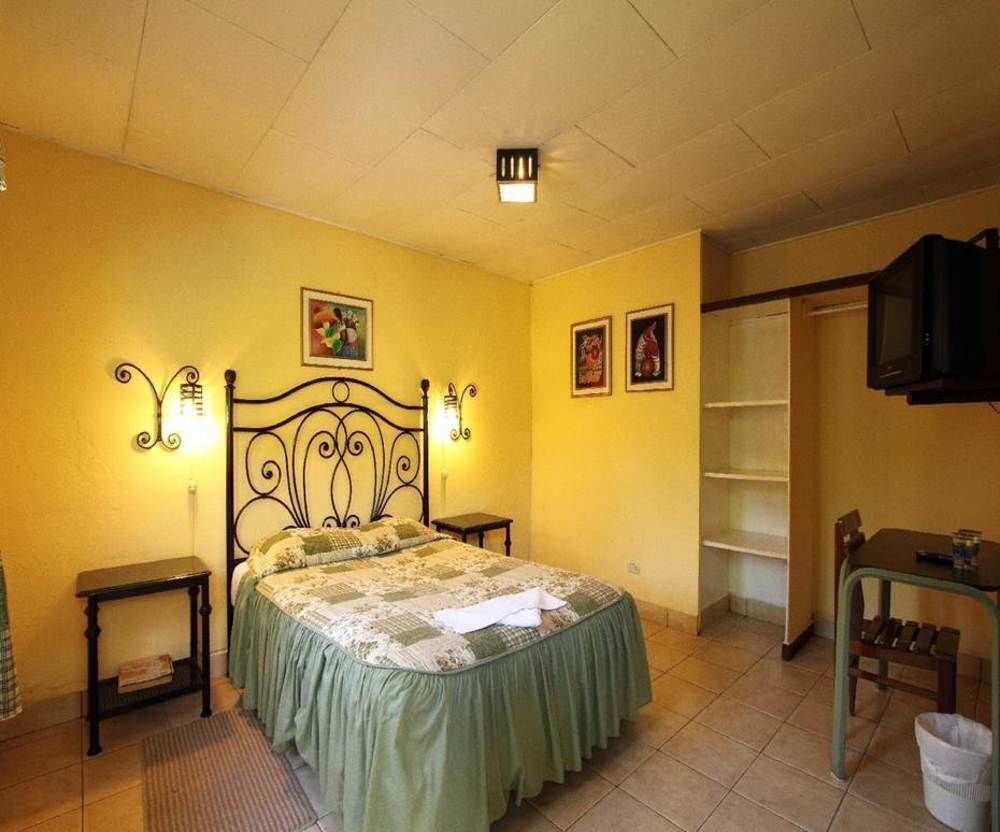 Park Hotel Santa Cruz Verapaz Kültér fotó